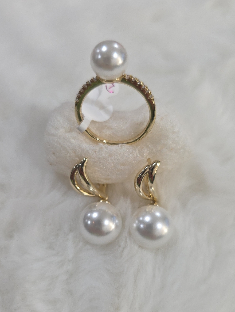 14k Gold Plated Pearl Ring and Drop Earrings Set - Elegant White Pearls
